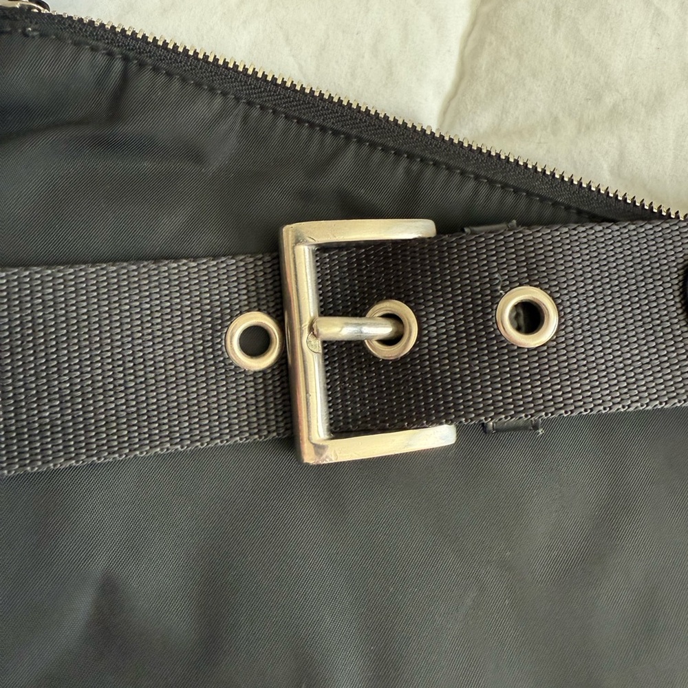 Prada buckle belt shoulder bag Fanny pack - Picture 7 of 16